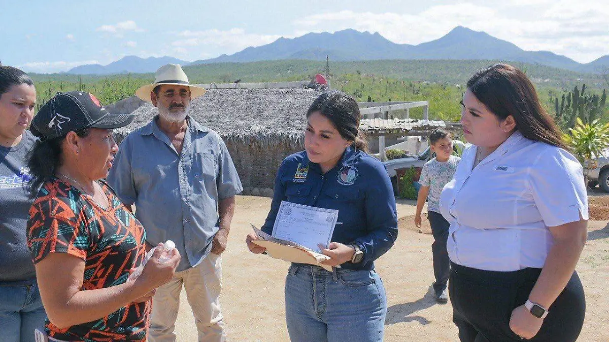 Entregan apoyos en zonas rurales de Los Cabos